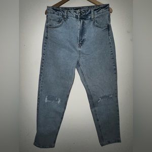 Super High-Rise Mom Jeans